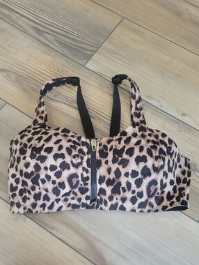 Victoria's Secret Knockout front-close Sport Bra 36D